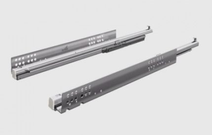 Hettich Quadro V6 Drawer Runner with Silent System